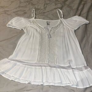 Dainty summer top
